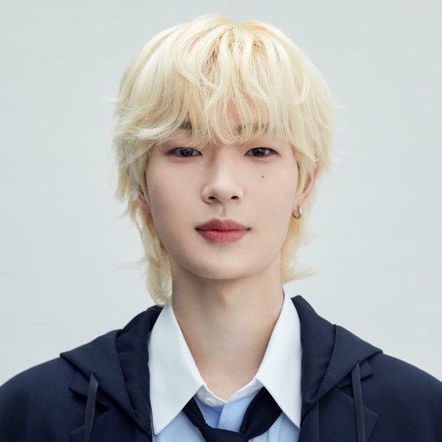 Asaka Kotaro (浅香 孝太郎) / (아사카 코타로)
