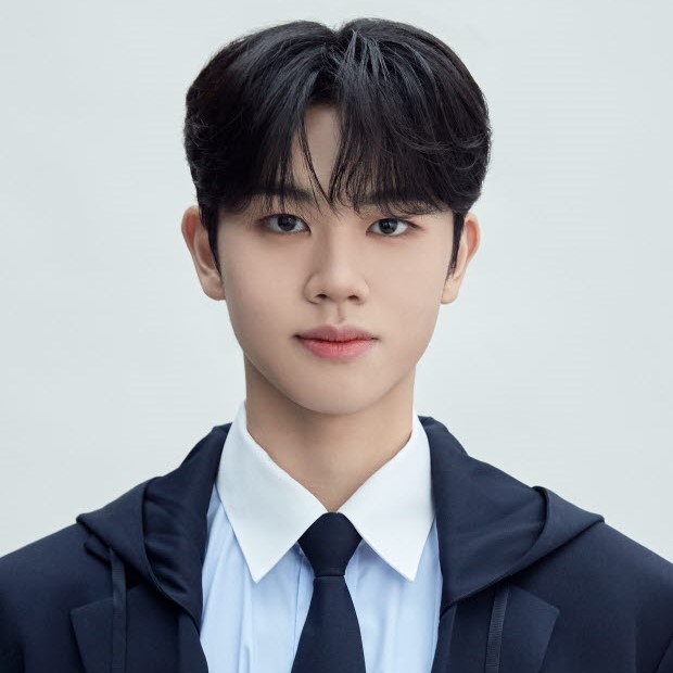 Lee Gun-woo (이건우)