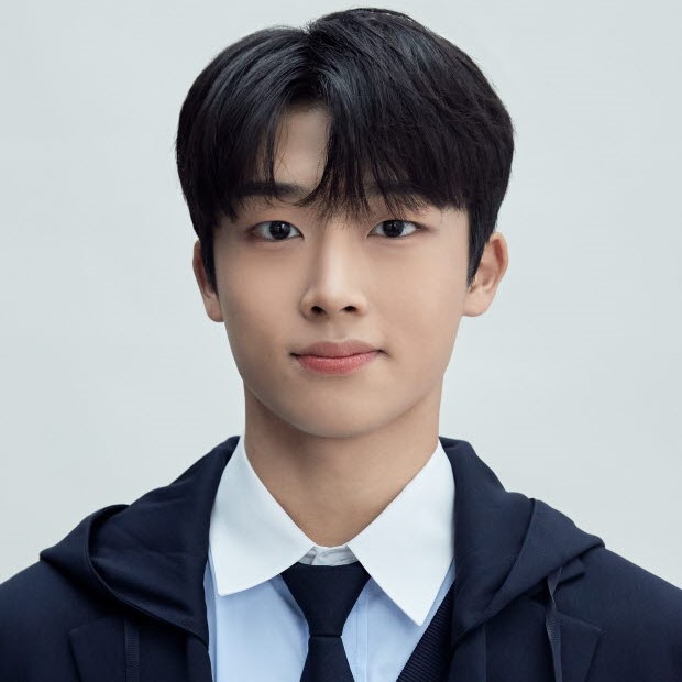 Shin Jae-won (신재원)