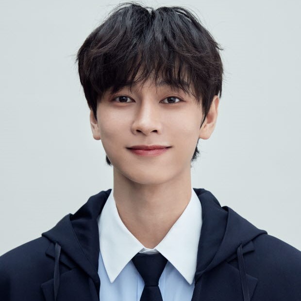 Wu Chenyu (吴宸宇) / (우첸유)